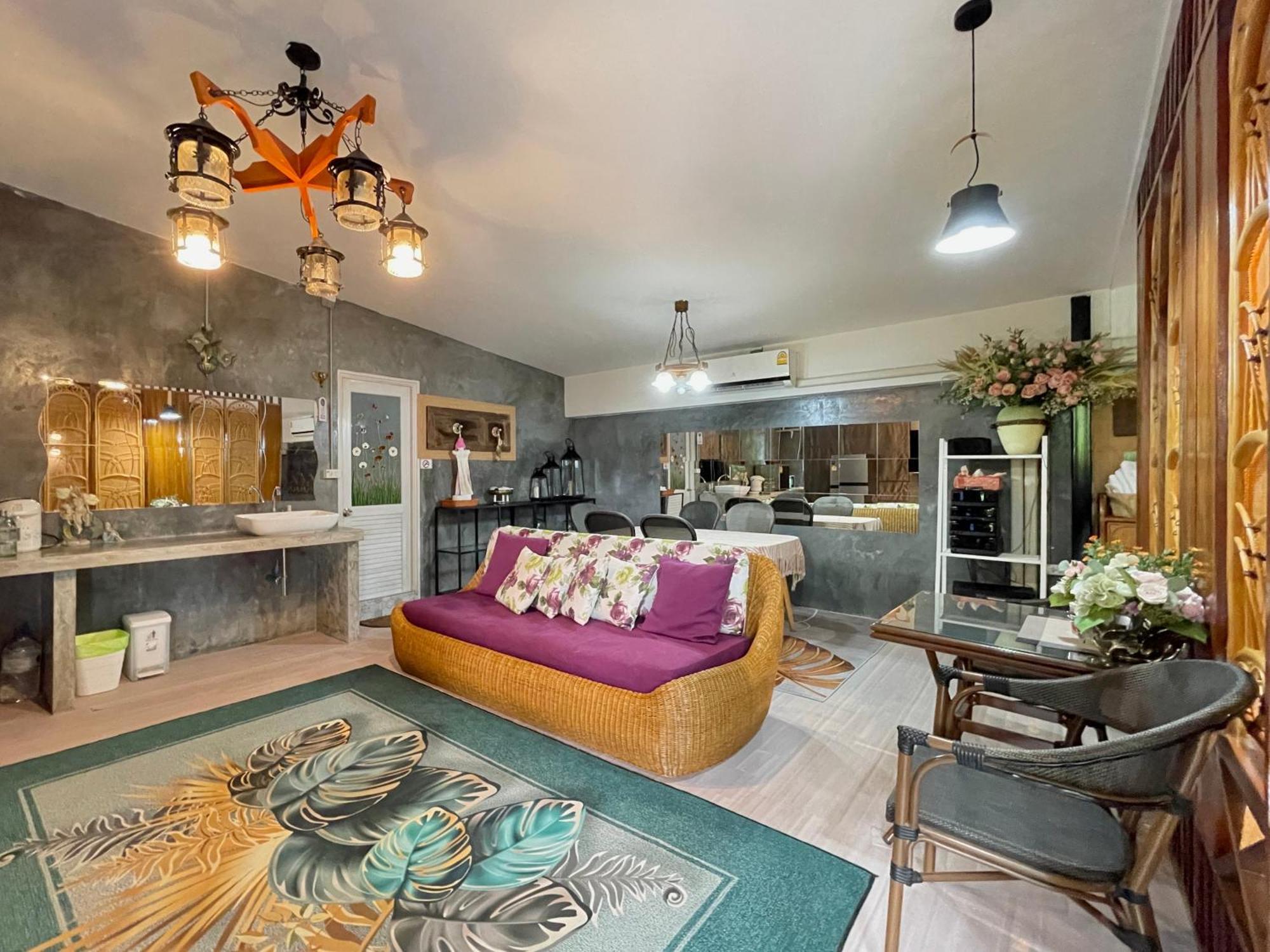 Apartament The Quarter Wutthakat Bangkok Pokój zdjęcie