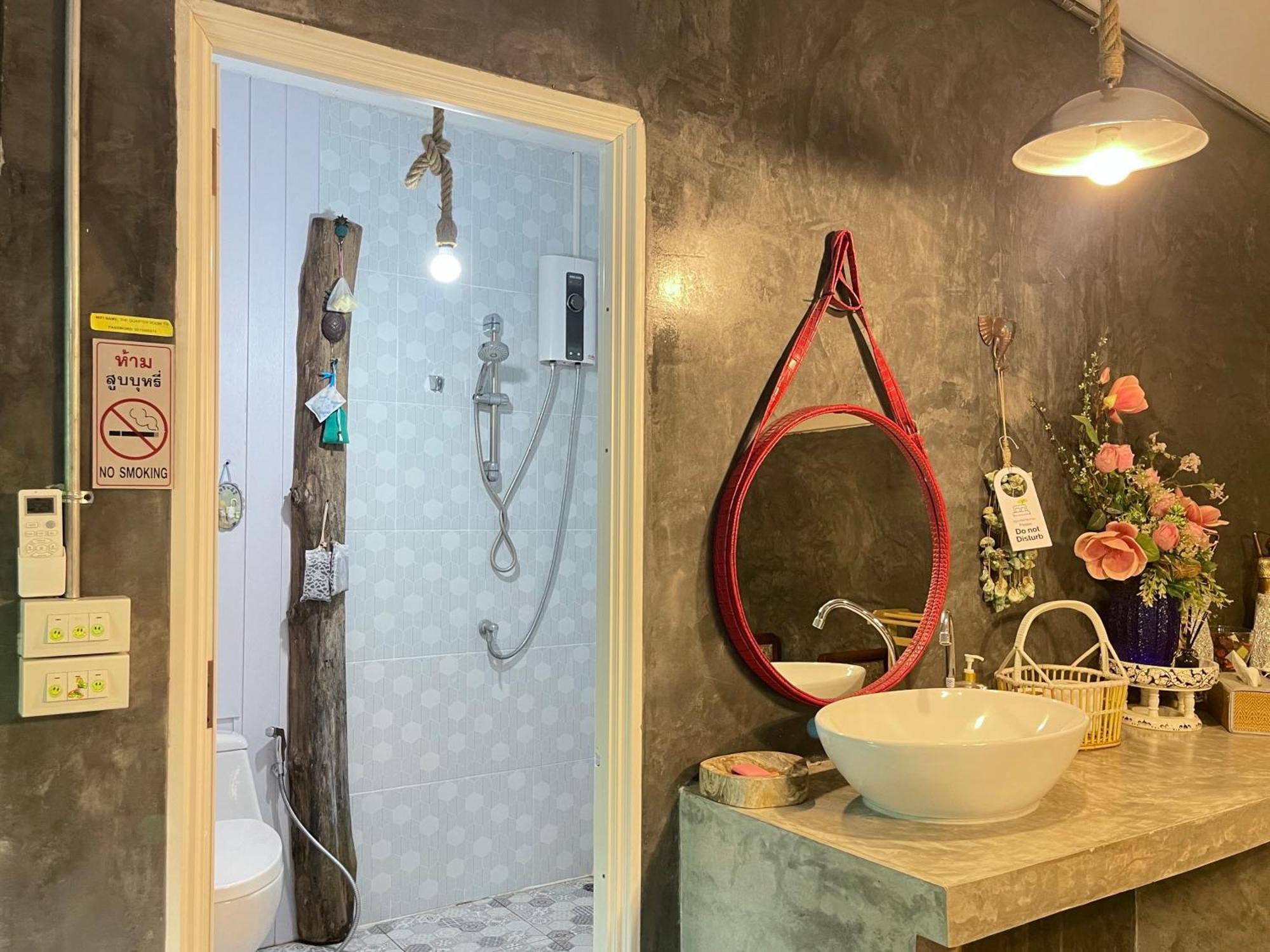 Apartament The Quarter Wutthakat Bangkok Pokój zdjęcie