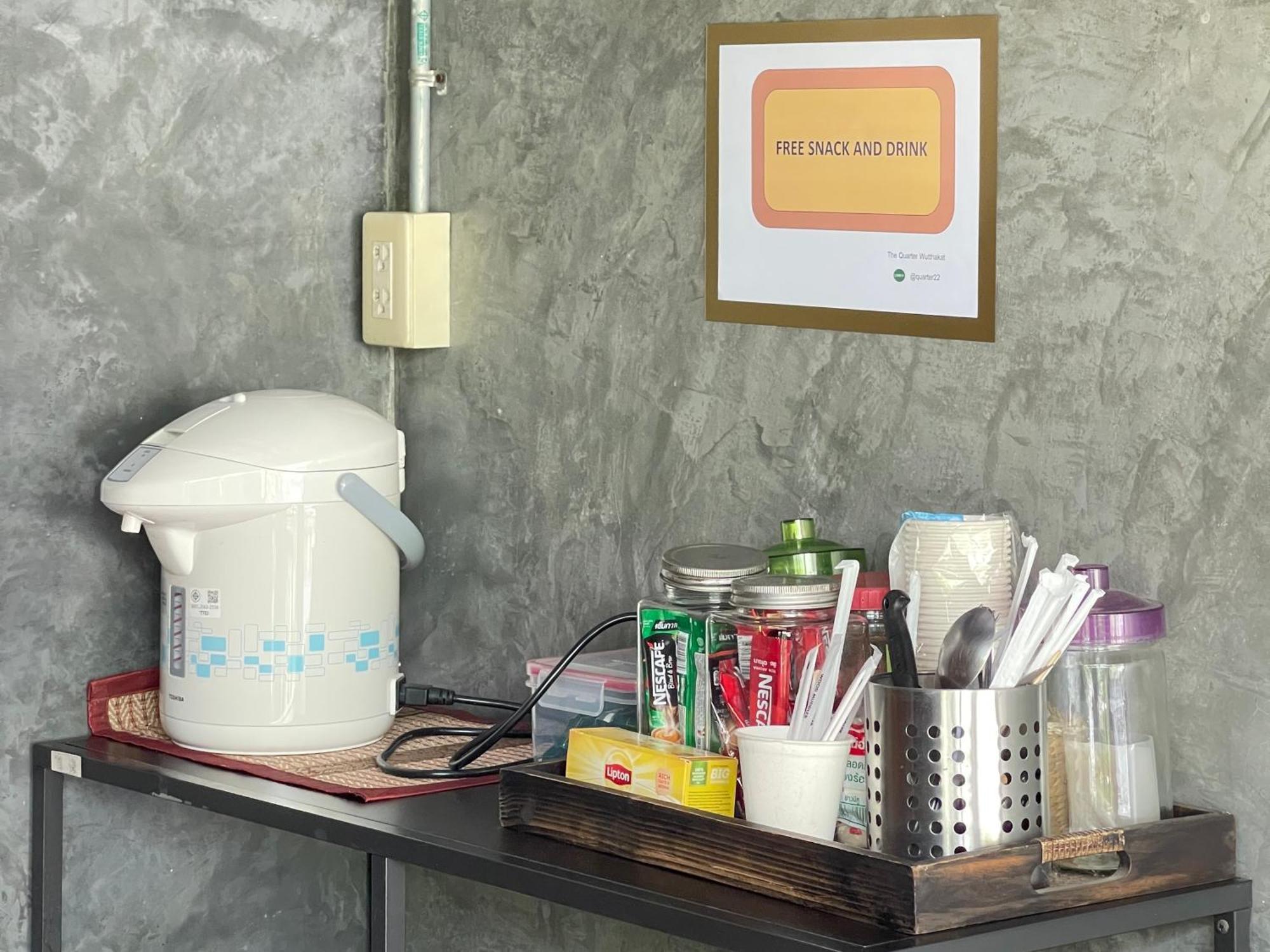Apartament The Quarter Wutthakat Bangkok Zewnętrze zdjęcie