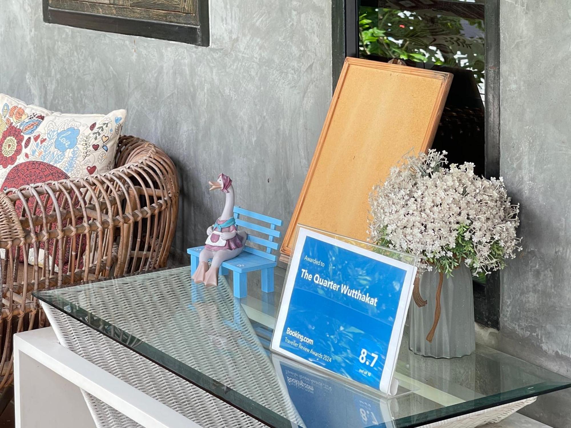 Apartament The Quarter Wutthakat Bangkok Zewnętrze zdjęcie