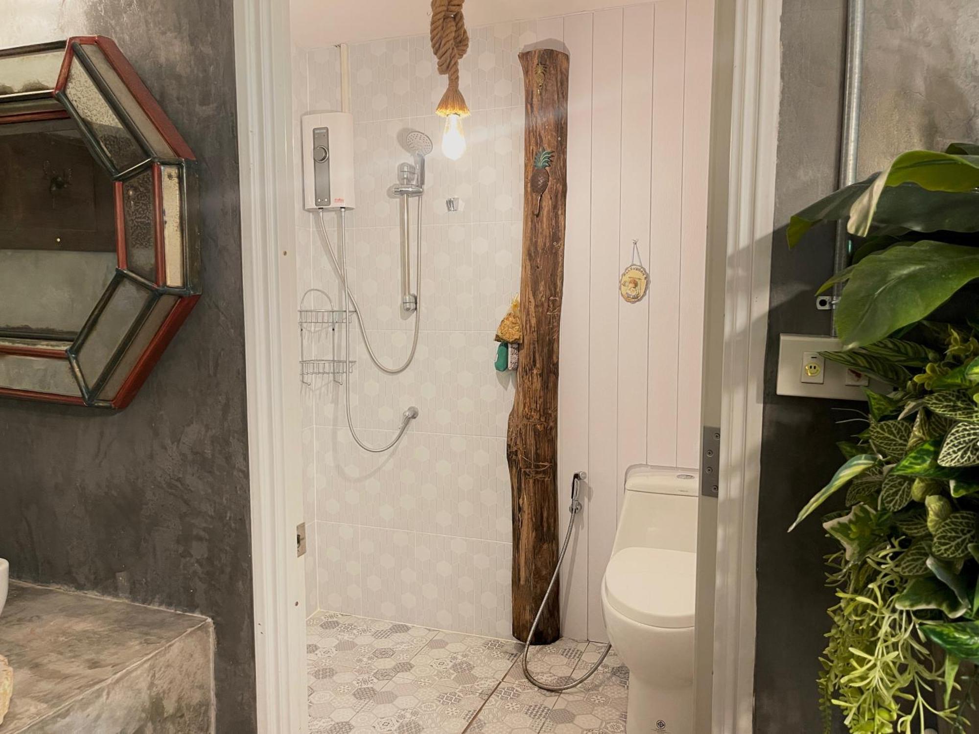 Apartament The Quarter Wutthakat Bangkok Pokój zdjęcie